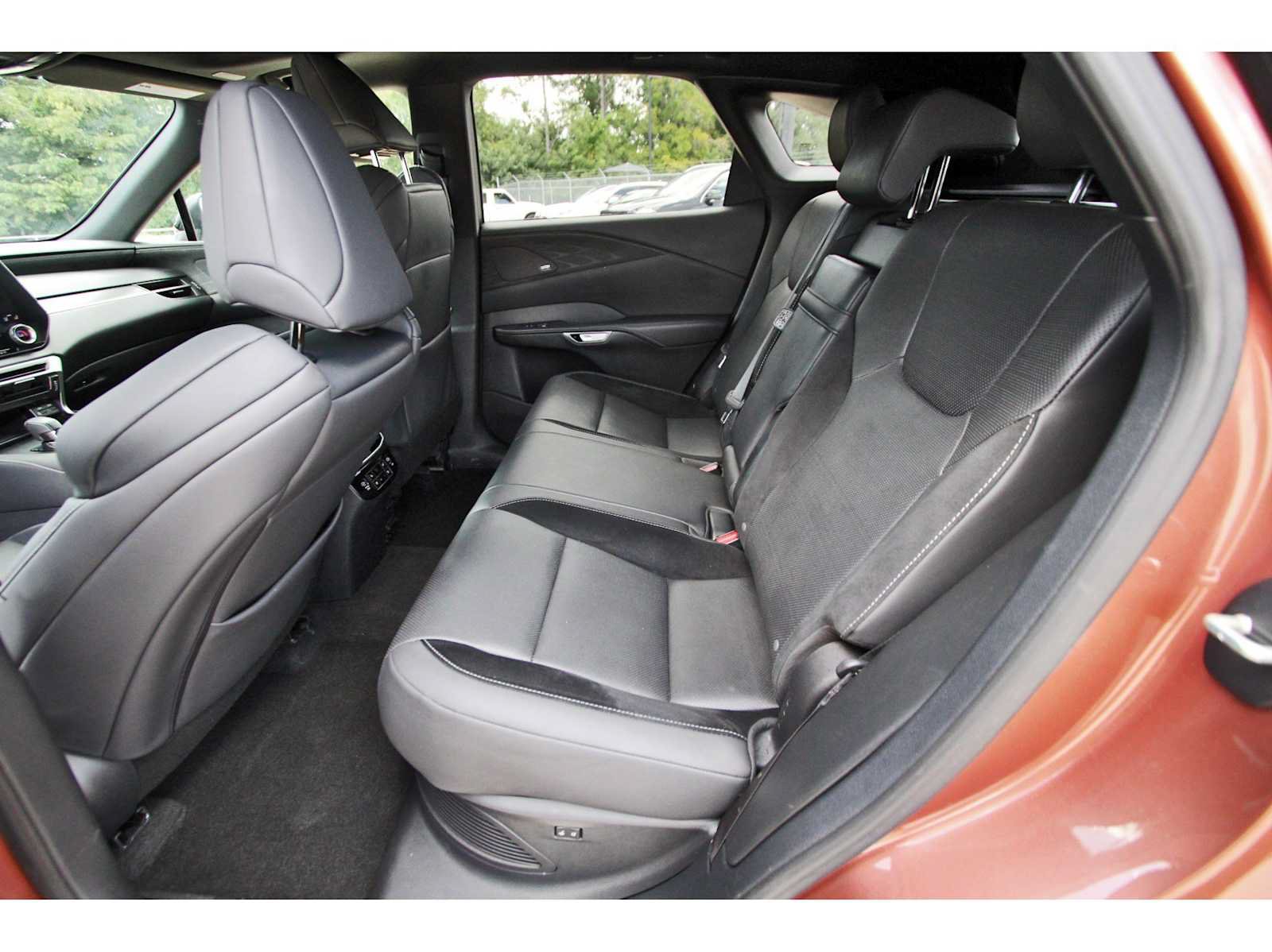 Used 2023 Lexus RX 500h F Sport w/ Accessory Package (Z1) AWD/4WD image 12