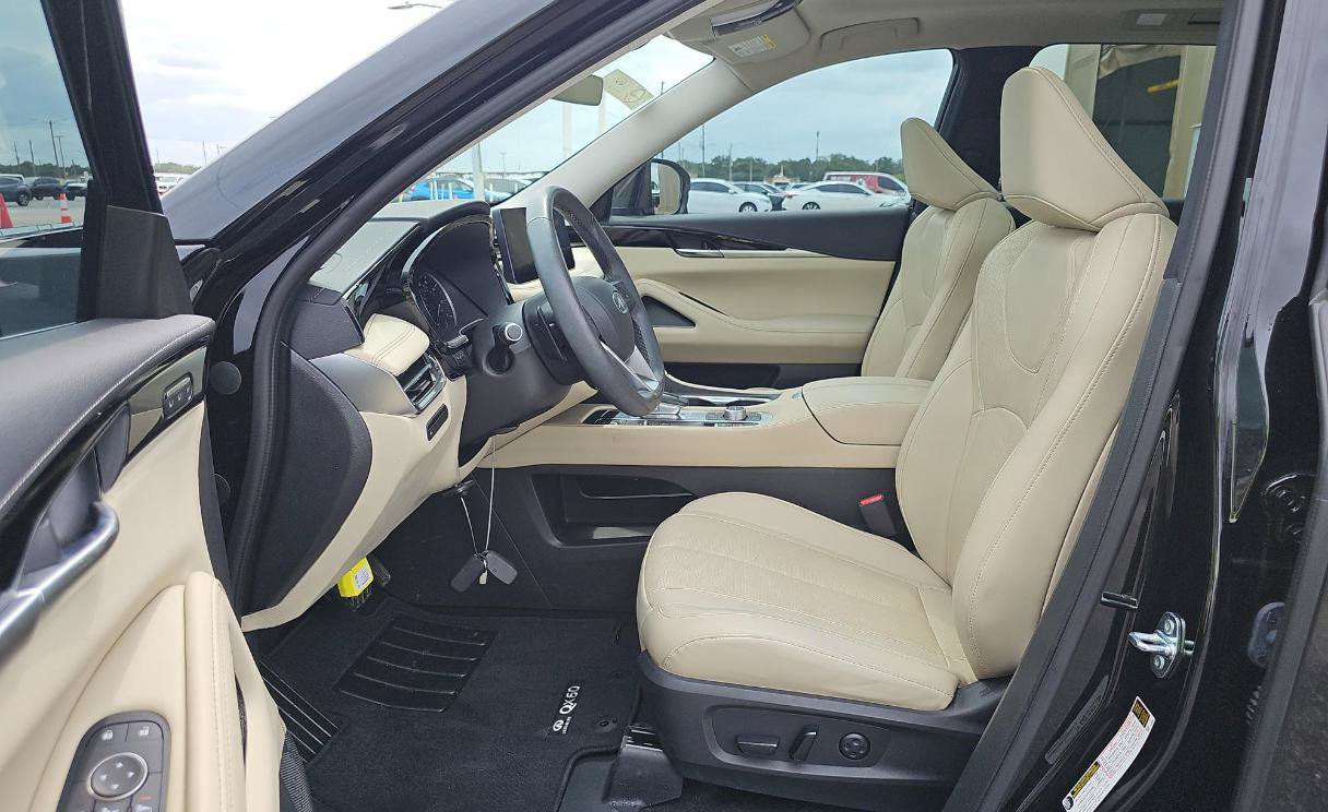 Certified 2023 INFINITI QX60 Pure FWD image 17