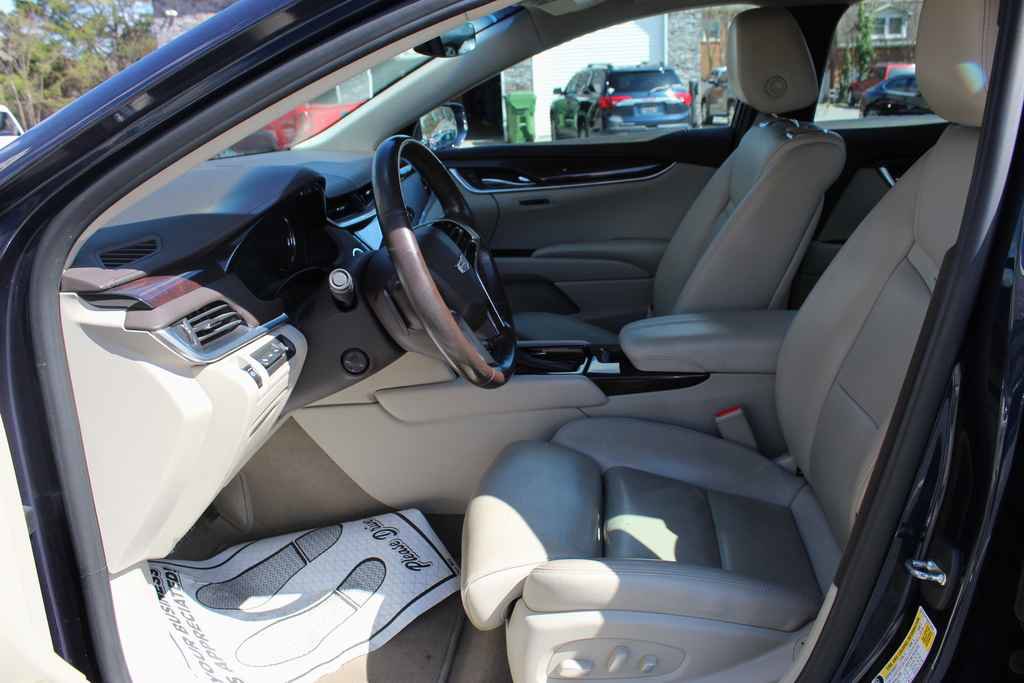 Used 2017 Cadillac XTS Premium Luxury image 25