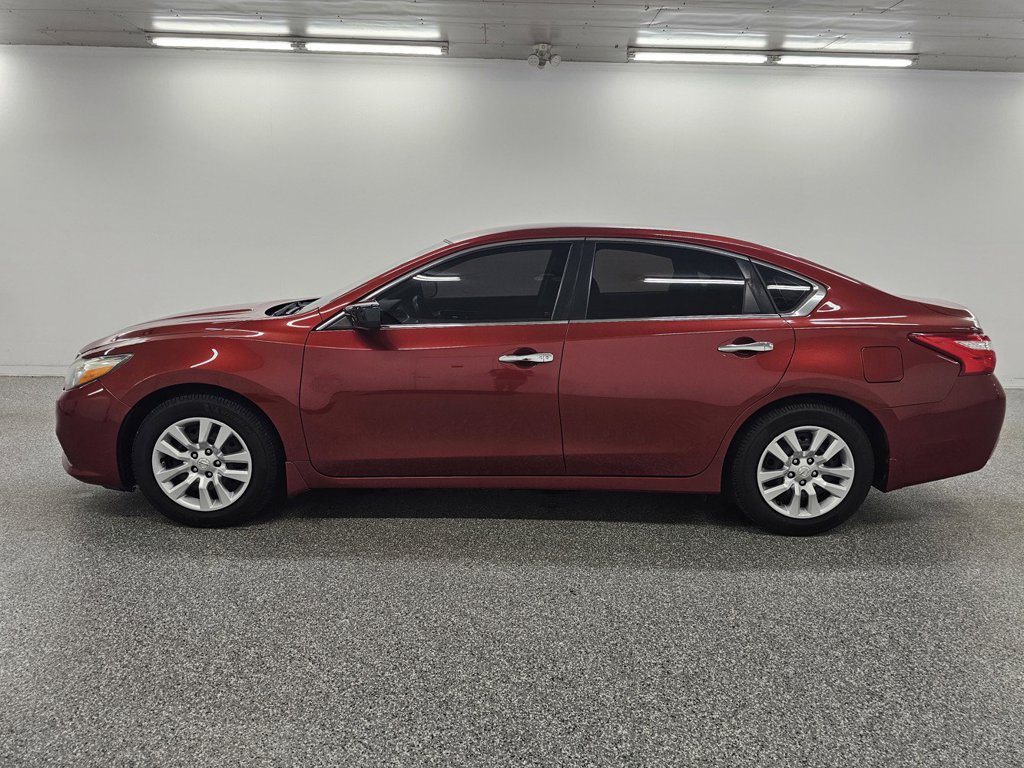 Used 2016 Nissan Altima 2.5 S w/ Power Driver Seat Package FWD image 7