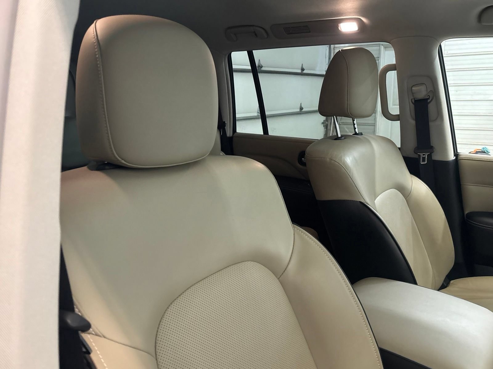 Used 2023 INFINITI QX80 Premium Select w/ Cargo Package AWD/4WD image 26