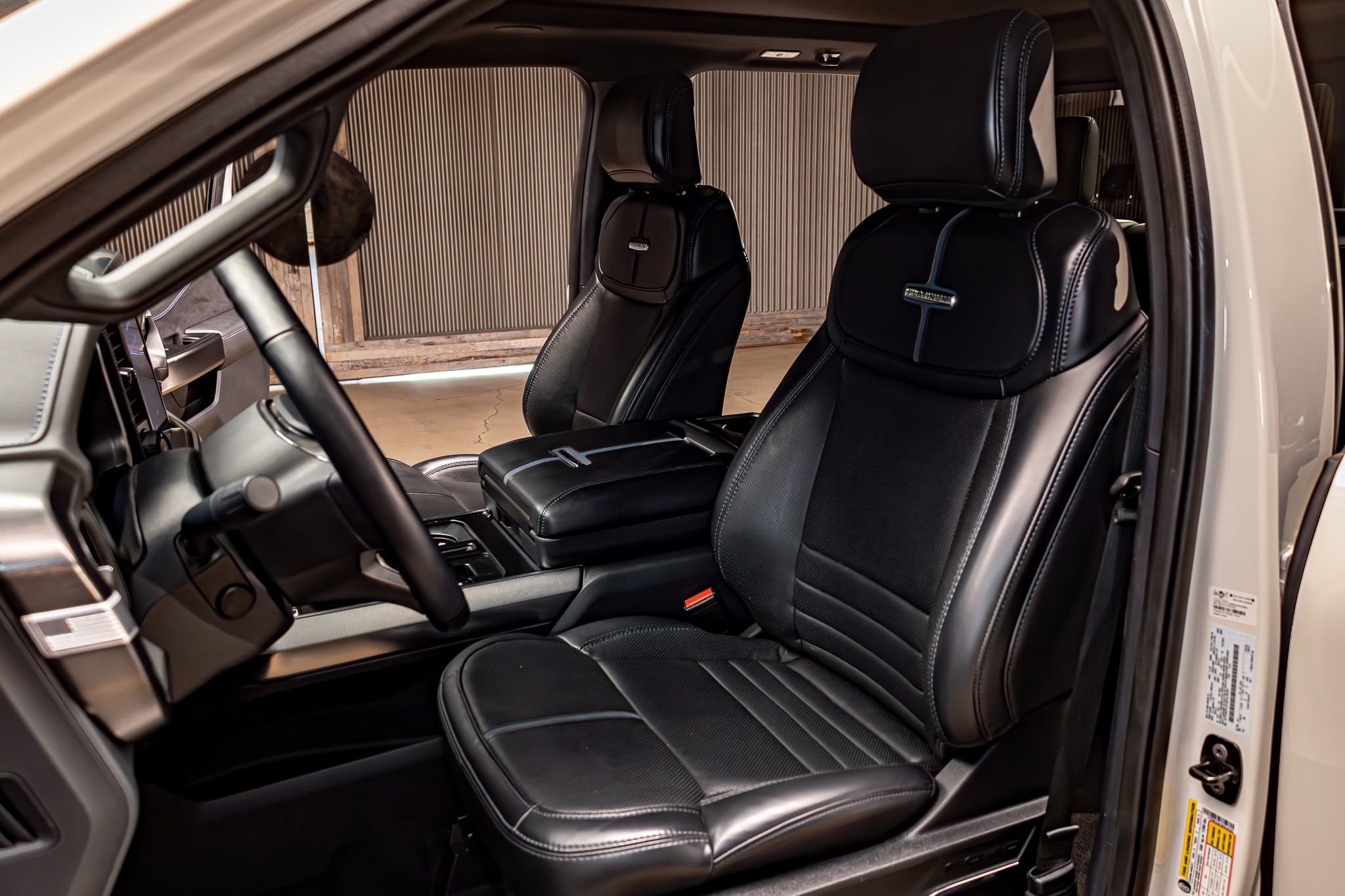 Used 2025 Ford F150 Platinum w/ Equipment Group 702A High image 24