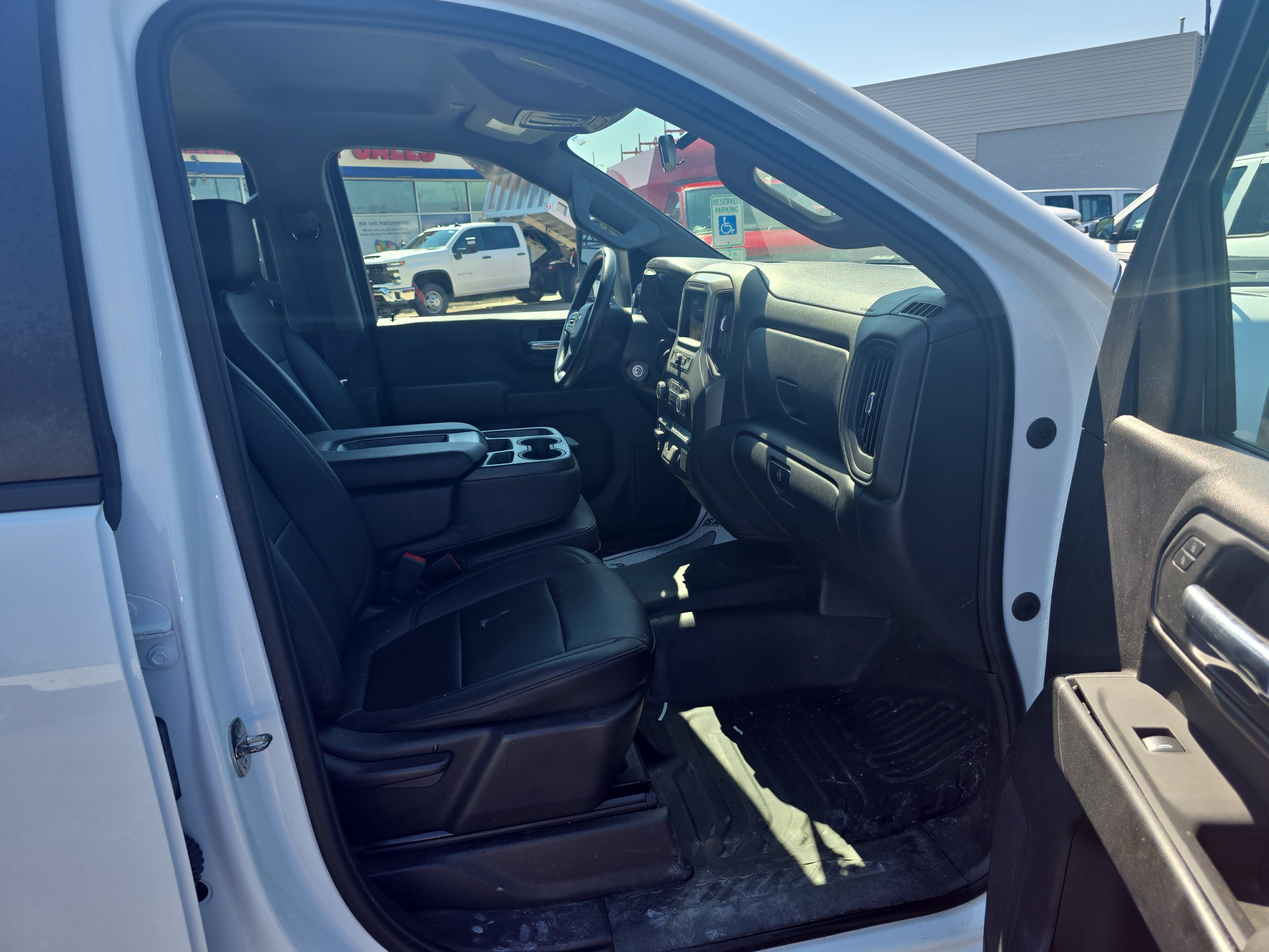 Used 2023 Chevrolet Silverado 2500 W/T w/ WT Fleet Convenience Package AWD/4WD image 4