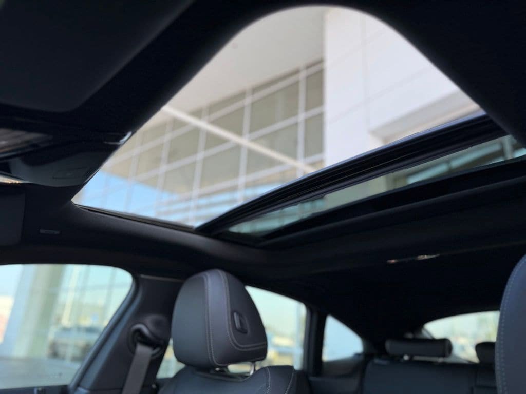 New 2026 BMW M440i w/ Premium Package image 11