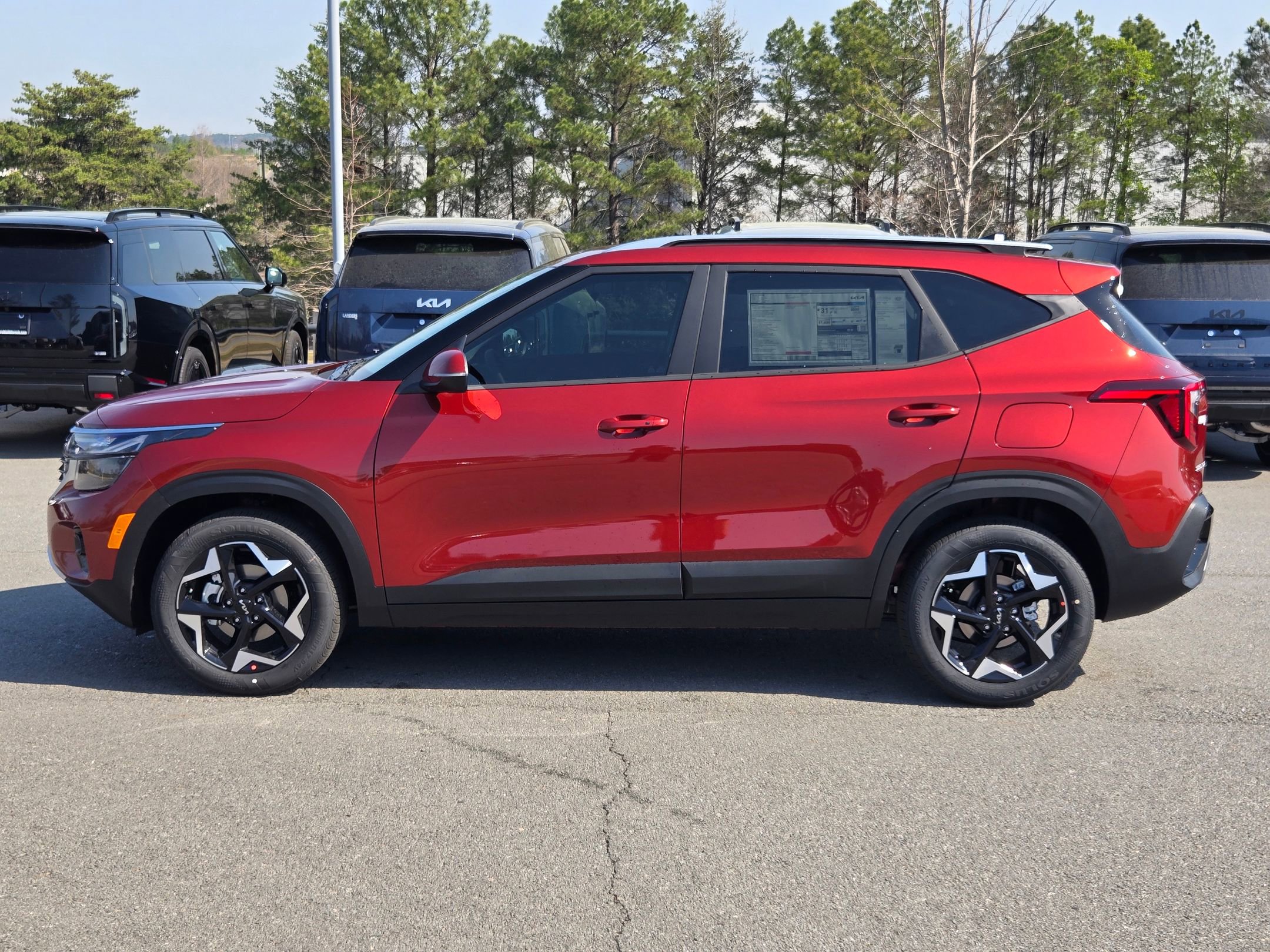 New 2026 Kia Seltos S FWD image 4