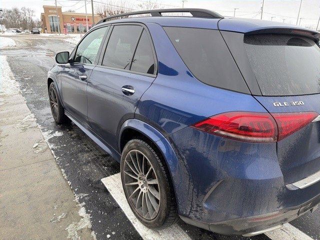 Used 2020 Mercedes-Benz GLE 350 4MATIC image 2