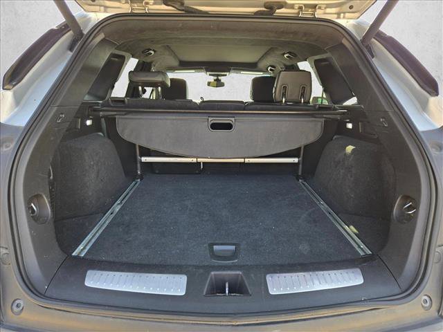 Used 2019 Cadillac XT5 Platinum image 6