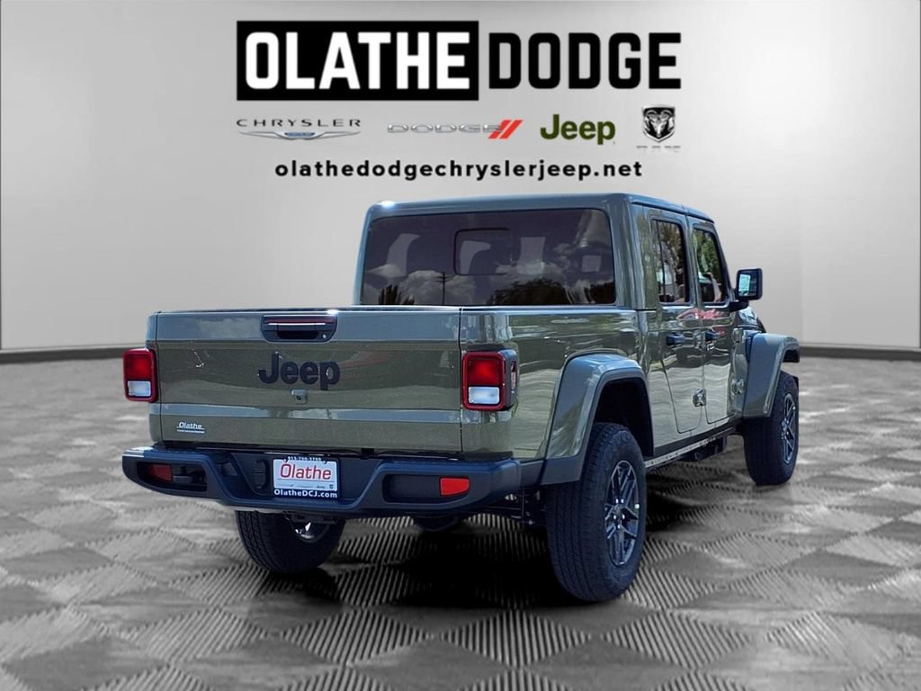 New 2026 Jeep Gladiator Sport AWD/4WD image 24