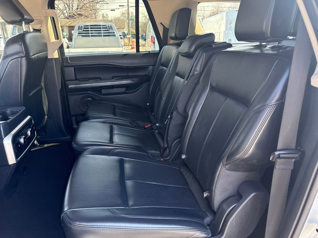 Used 2024 Ford Expedition Max XLT AWD/4WD image 19