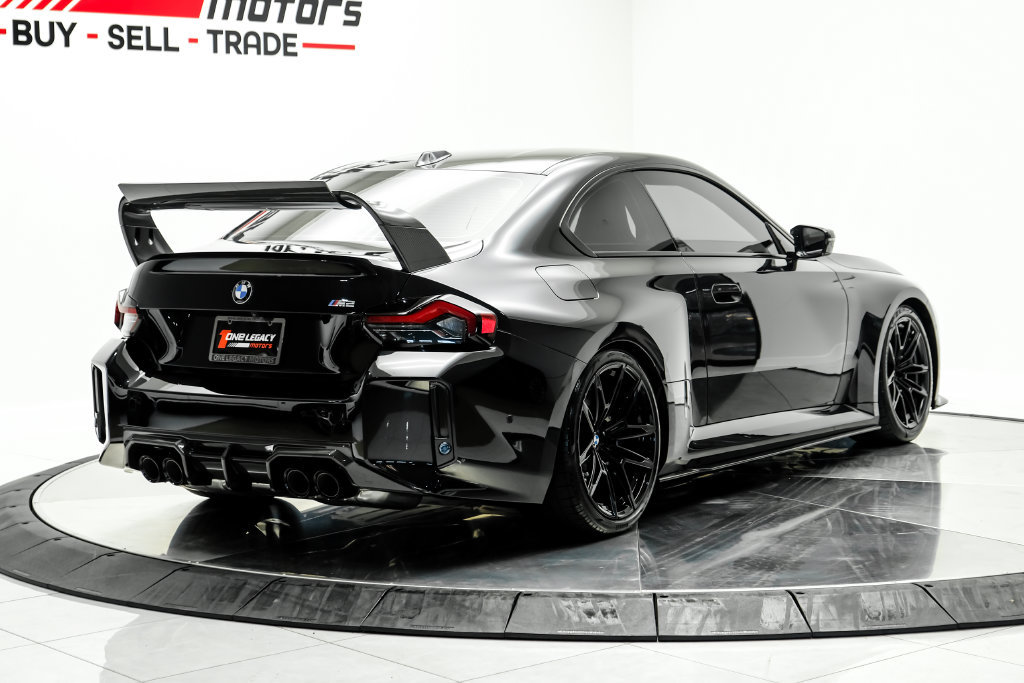 Used 2023 BMW M2 w/ Carbon Package RWD image 9