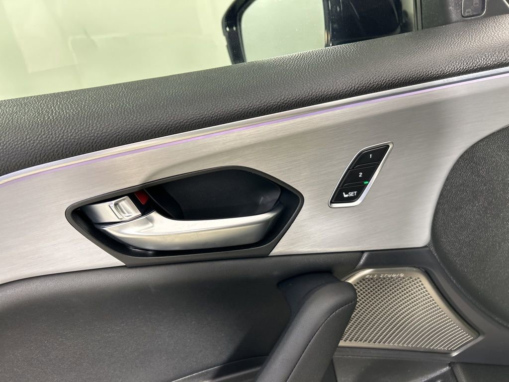 Used 2023 Acura TLX w/ Technology Package image 14