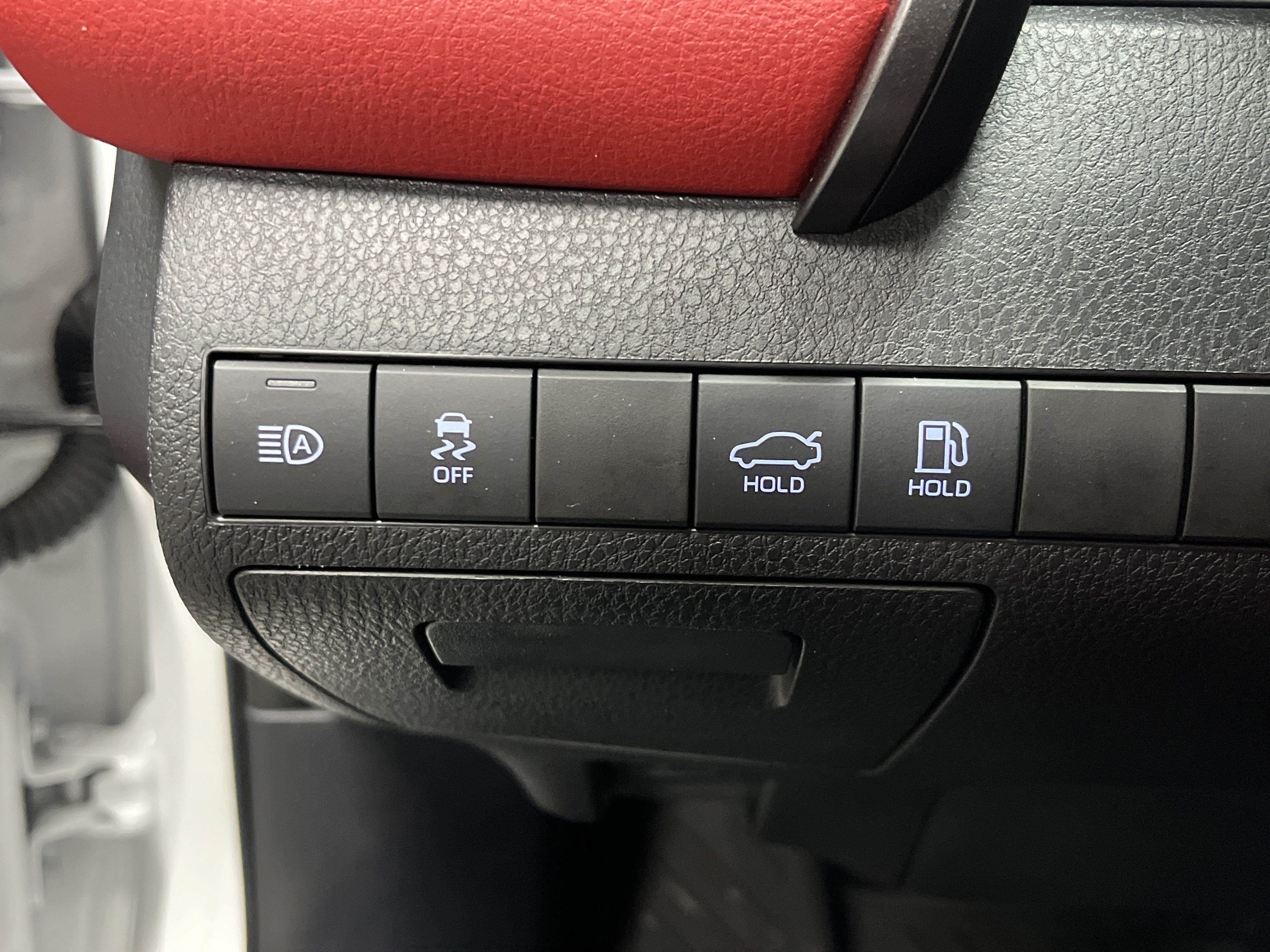 Used 2022 Toyota Camry XSE FWD image 34