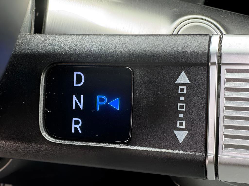 Certified 2024 Hyundai Kona Limited AWD/4WD image 32