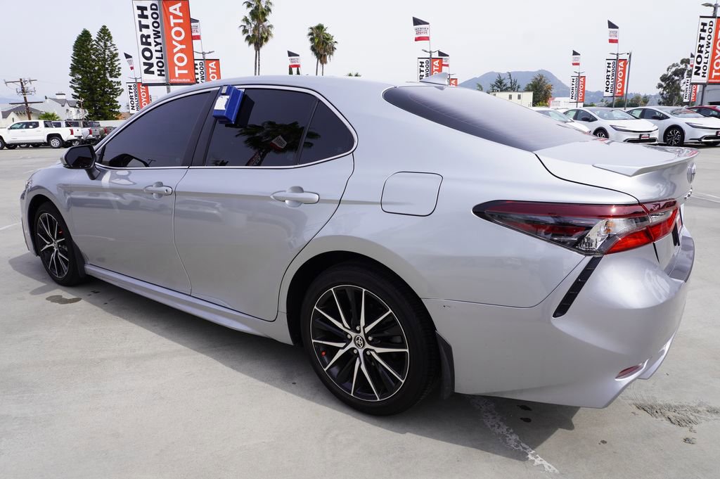 Certified 2024 Toyota Camry SE image 5