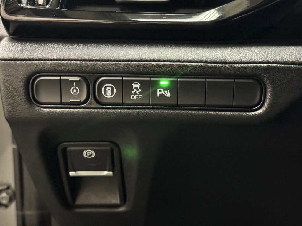 Used 2024 Acura MDX SH-AWD w/ Technology Package image 17