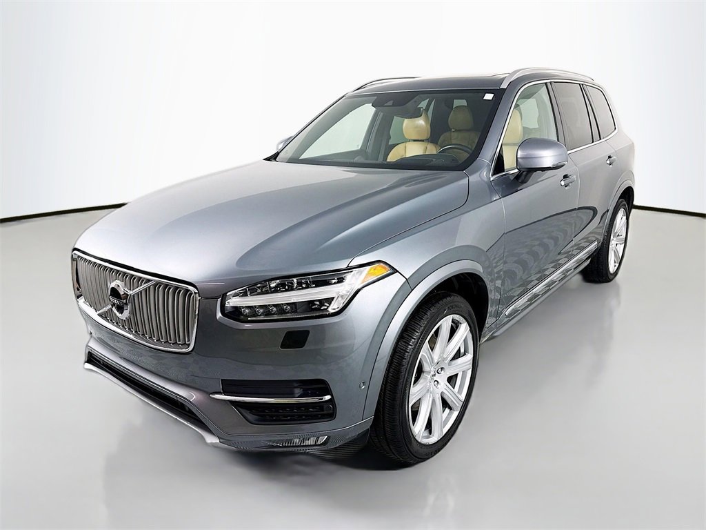 Used 2017 Volvo XC90 T6 Inscription w/ Vision Package