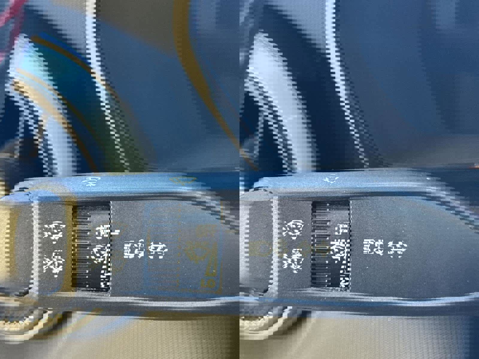 Used 2023 Chevrolet Colorado Z71 w/ Z71 Convenience Package 2 image 28