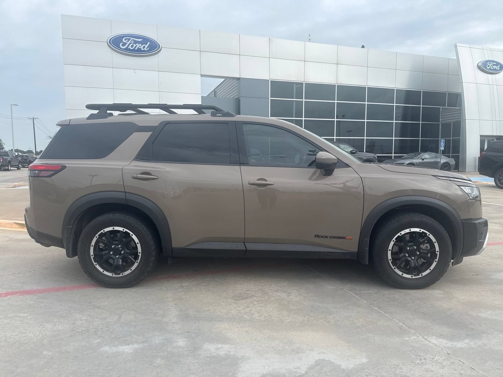 Used 2024 Nissan Pathfinder Rock Creek AWD/4WD video 2