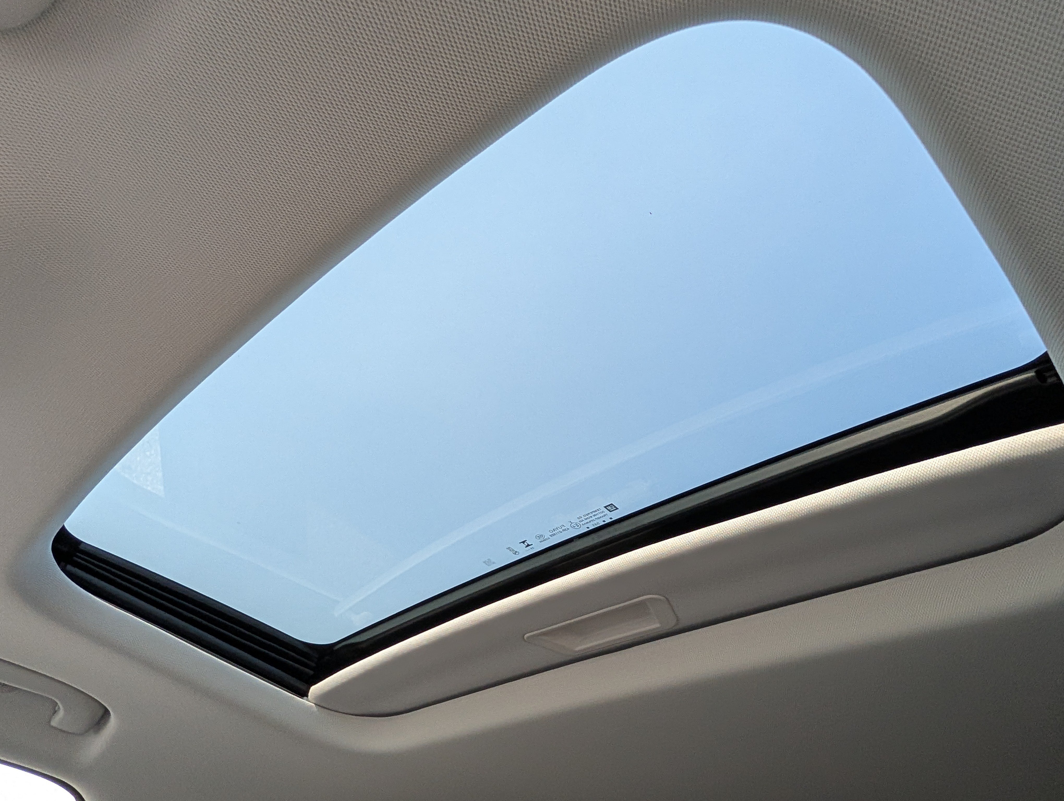 New 2026 Chevrolet Trax LT w/ Sunroof Package FWD image 21