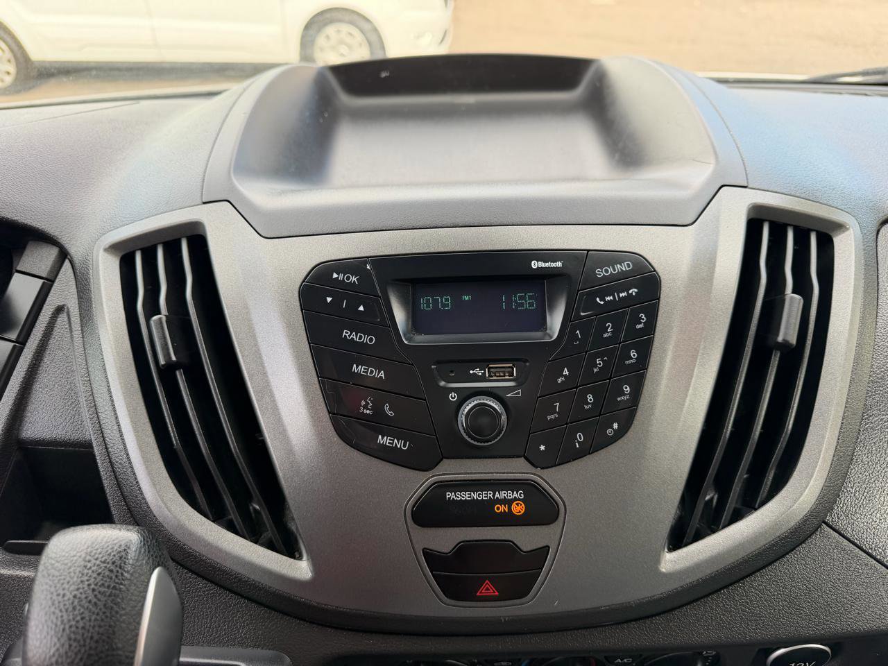 Used 2019 Ford Transit 250 130 Low Roof image 19