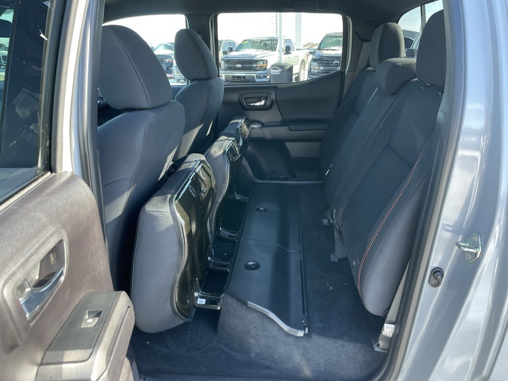 Used 2020 Toyota Tacoma TRD Off-Road image 50