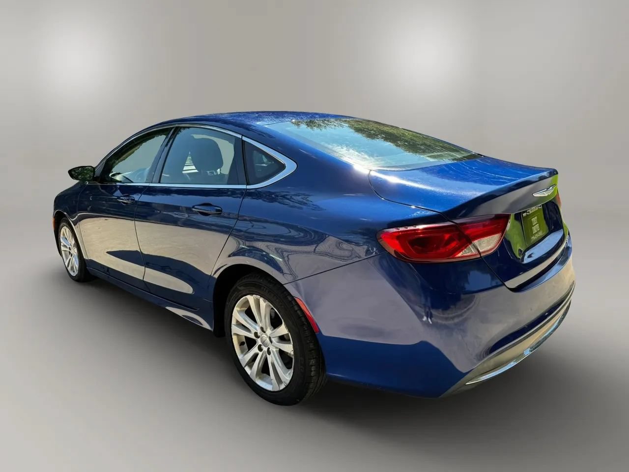 Used 2016 Chrysler 200 Limited FWD image 8