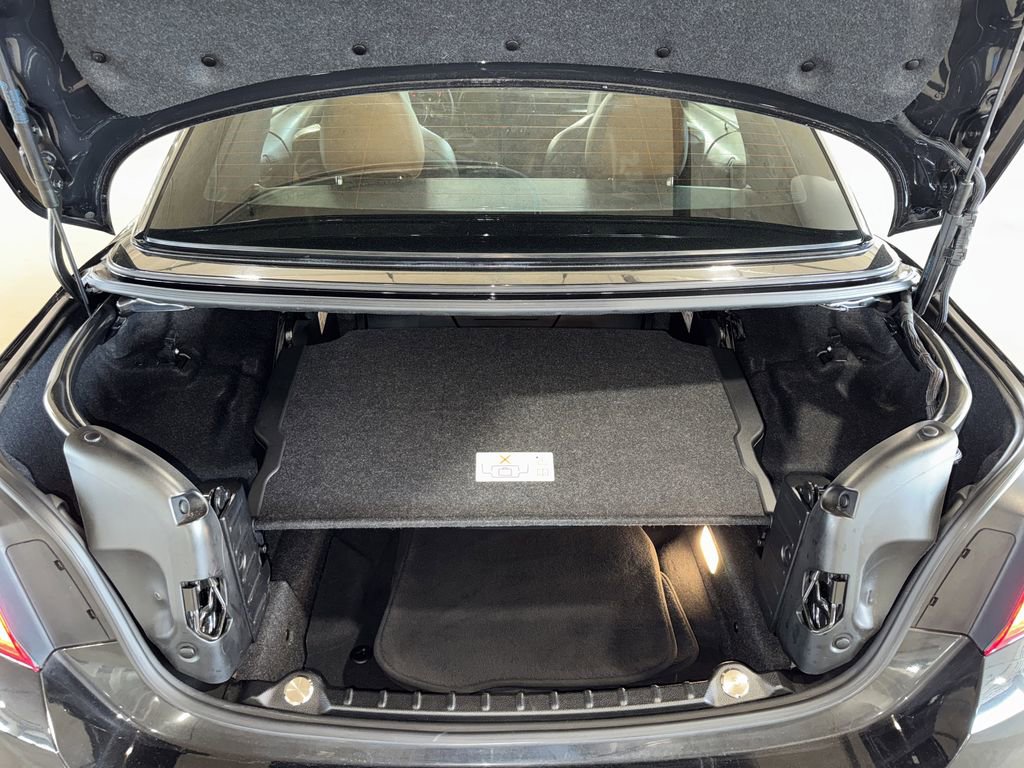 Used 2019 BMW M4 Convertible w/ Competition Package image 13