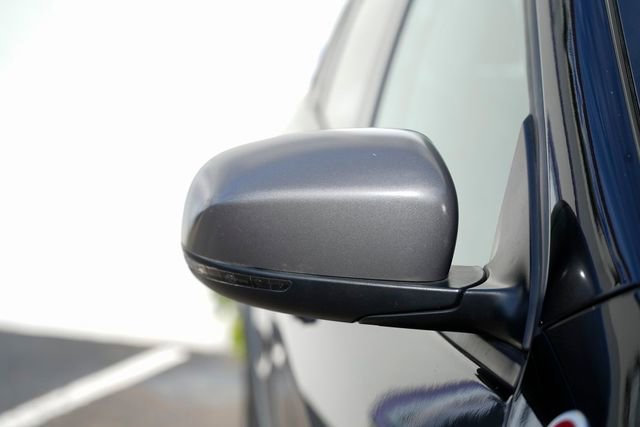 Used 2019 Jeep Cherokee Trailhawk w/ Cold Weather Group image 9