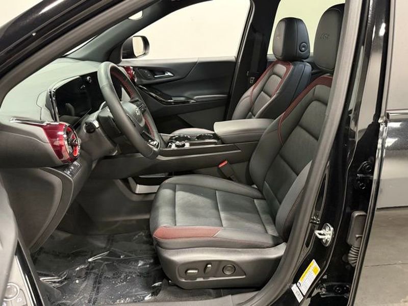 Used 2026 Chevrolet Equinox RS w/ Convenience Package III image 14