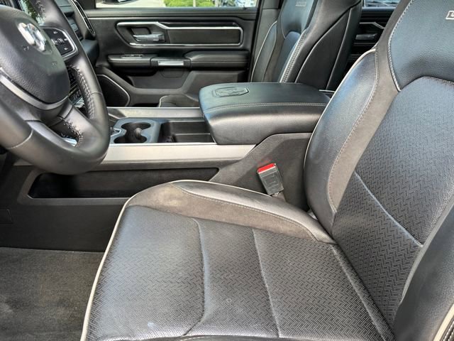 Used 2022 RAM 1500 Laramie w/ Sport Appearance Package AWD/4WD image 9