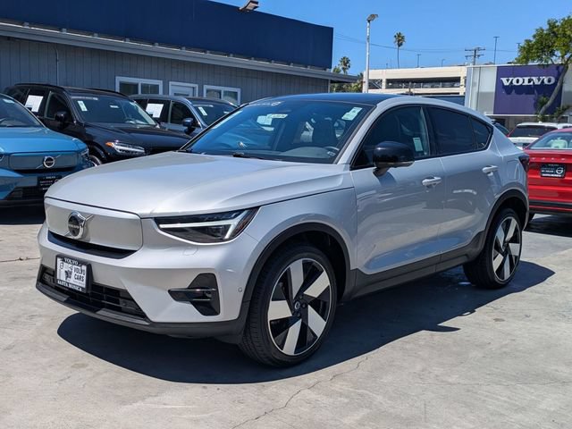 Certified 2023 Volvo C40 P8 Recharge Ultimate w/ Protection Package Premier AWD/4WD image 7