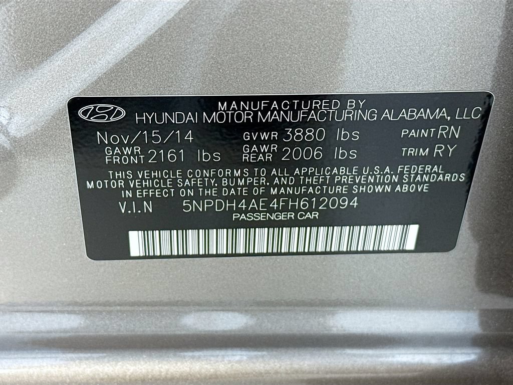 Used 2015 Hyundai Elantra SE w/ Option Group 03 FWD image 35