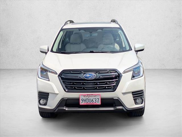 Used 2023 Subaru Forester Premium image 2