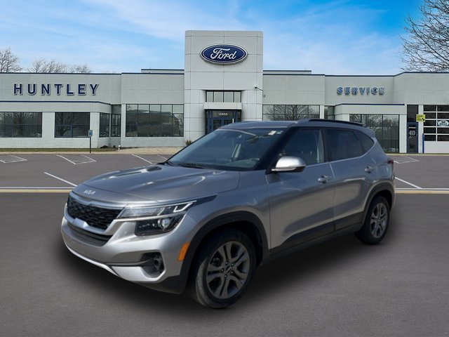 Used 2022 Kia Seltos S FWD image 1