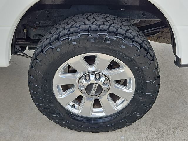 Used 2021 Ford F250 Platinum w/ FX4 Off-Road Package image 13