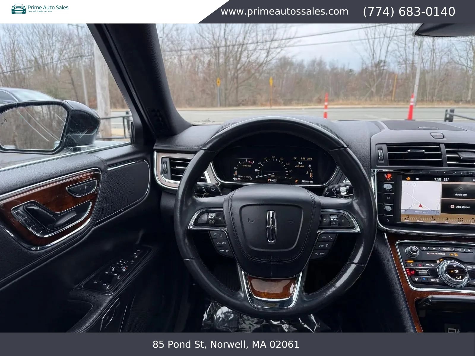 Used 2017 Lincoln Continental Select w/ Climate Package image 16