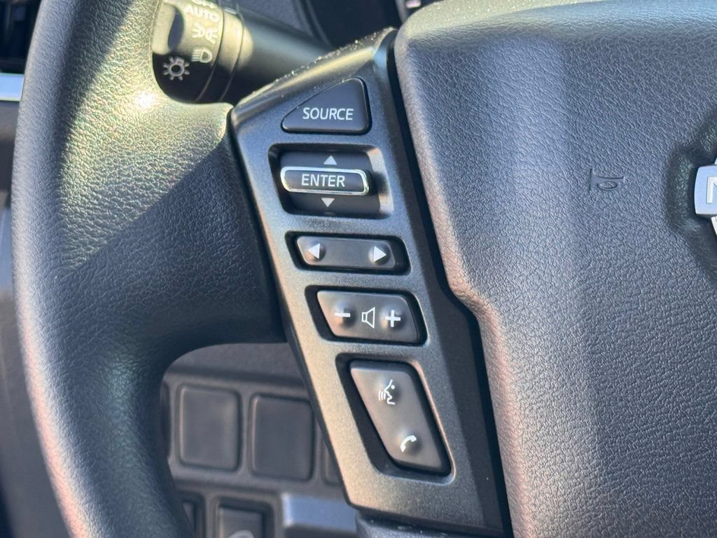 Certified 2025 Nissan Frontier SV AWD/4WD image 16
