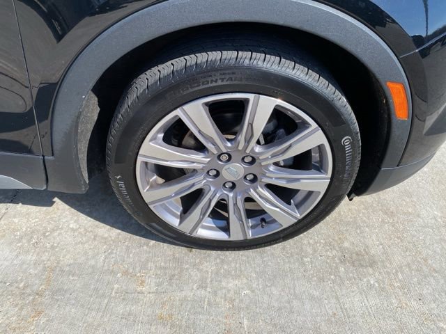 Used 2019 Cadillac XT4 Premium Luxury AWD/4WD image 16