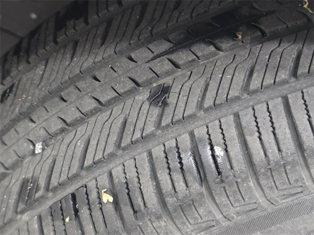 Used 2019 Toyota Camry LE image 7