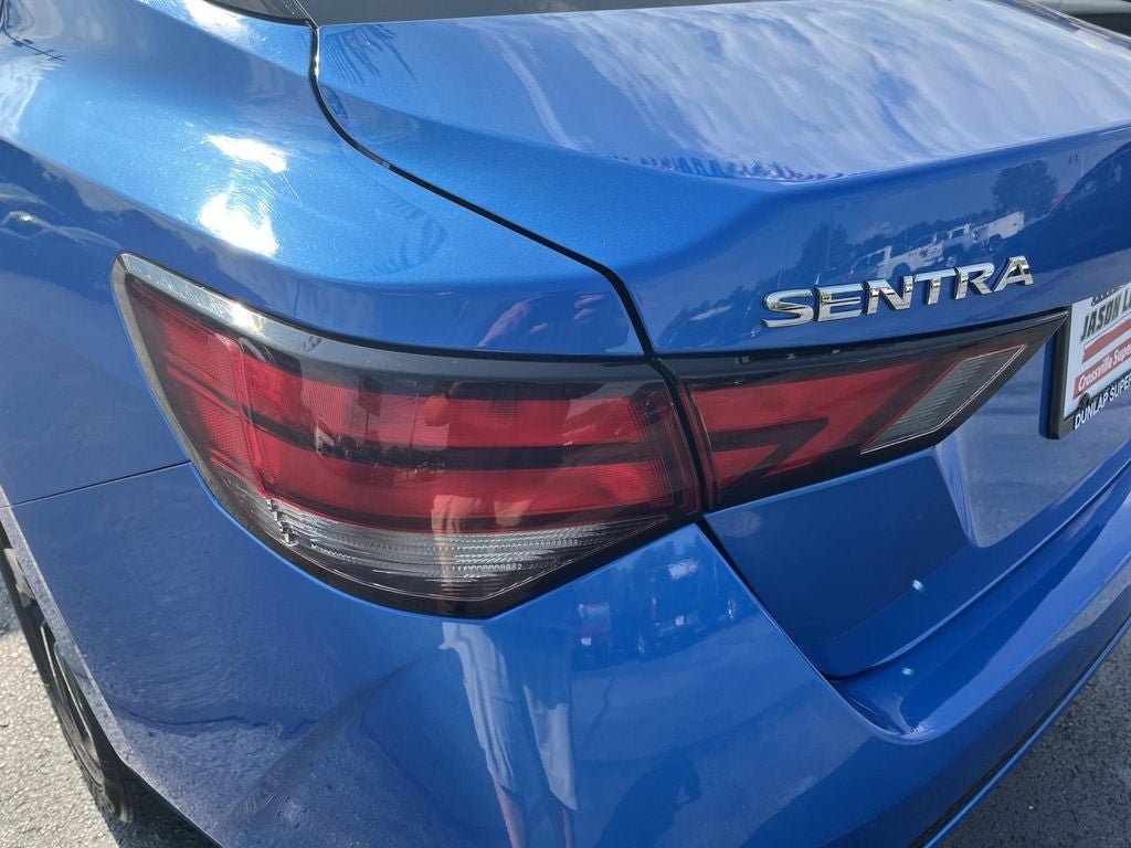 Used 2024 Nissan Sentra SV FWD image 11