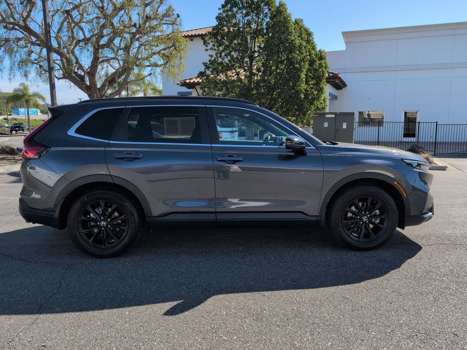 Used 2023 Honda CR-V Sport image 6