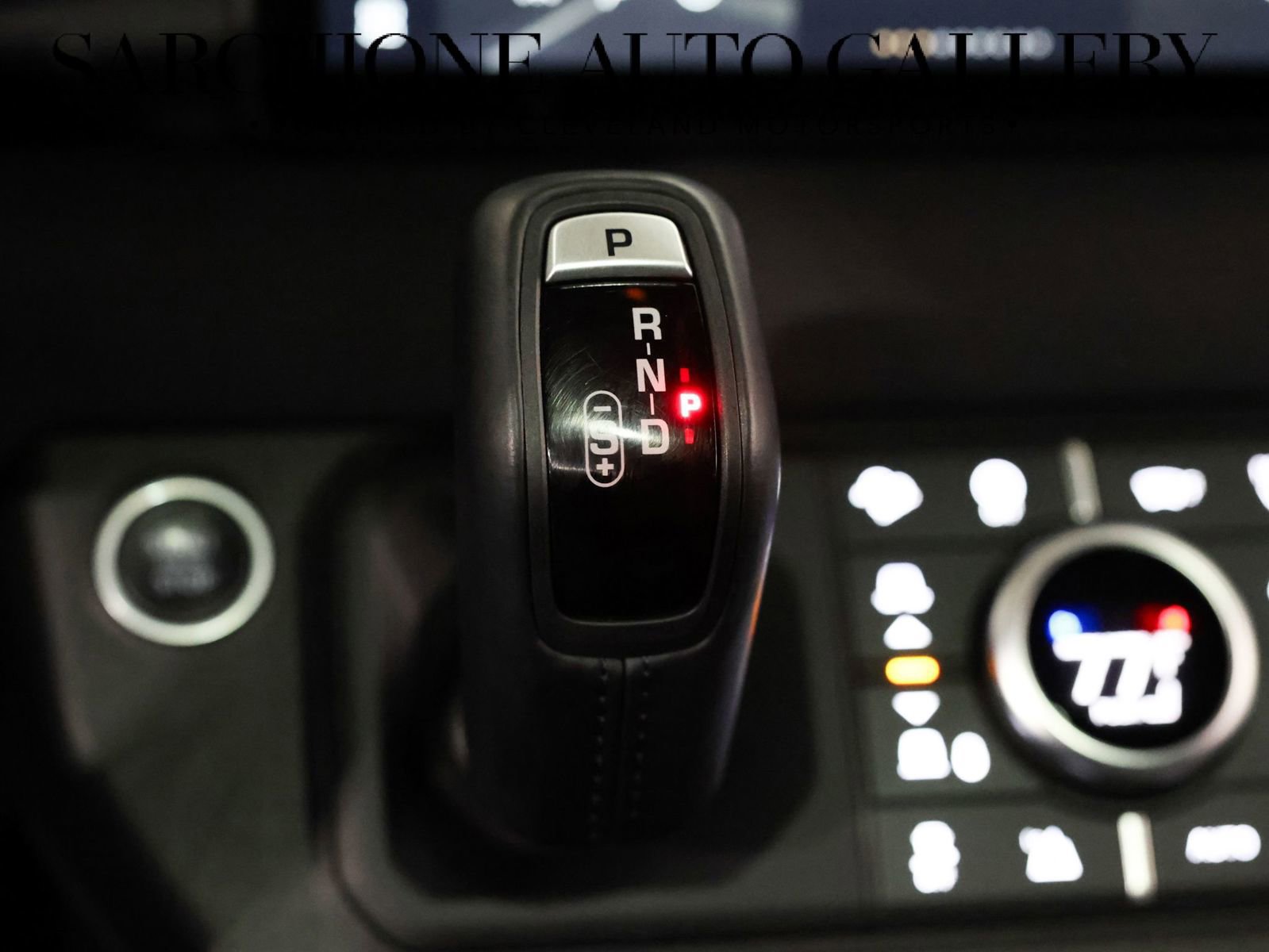 Used 2022 Land Rover Defender 90 X-Dynamic S image 29