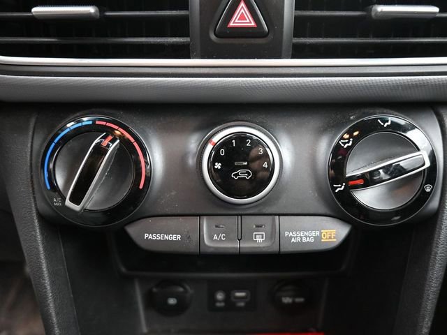 Used 2019 Hyundai Kona SE AWD/4WD image 18