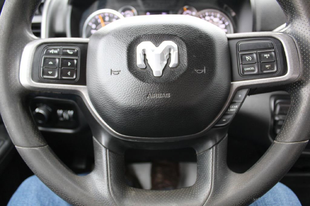 Used 2020 RAM 3500 Tradesman image 15