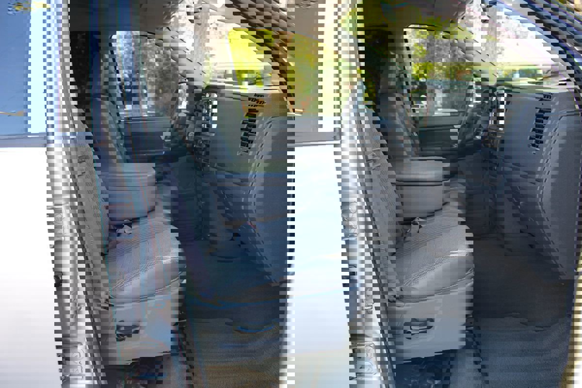 Used 2008 Dodge Ram 1500 Truck SLT w/ Trailer Tow Group image 18