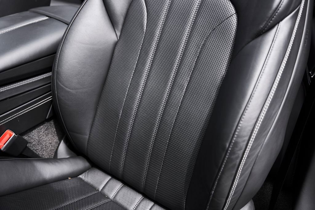 Used 2020 Bentley Continental GT AWD/4WD image 42