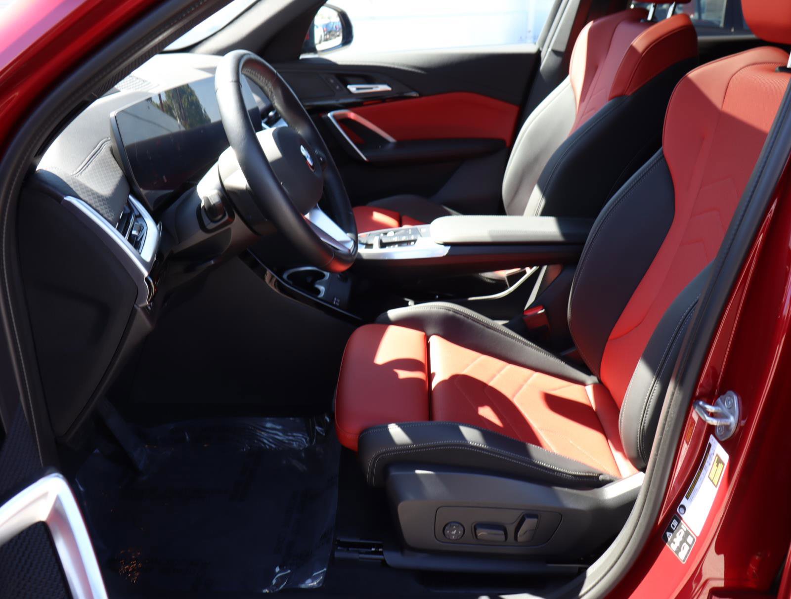 Used 2024 BMW X2 xDrive28i image 16