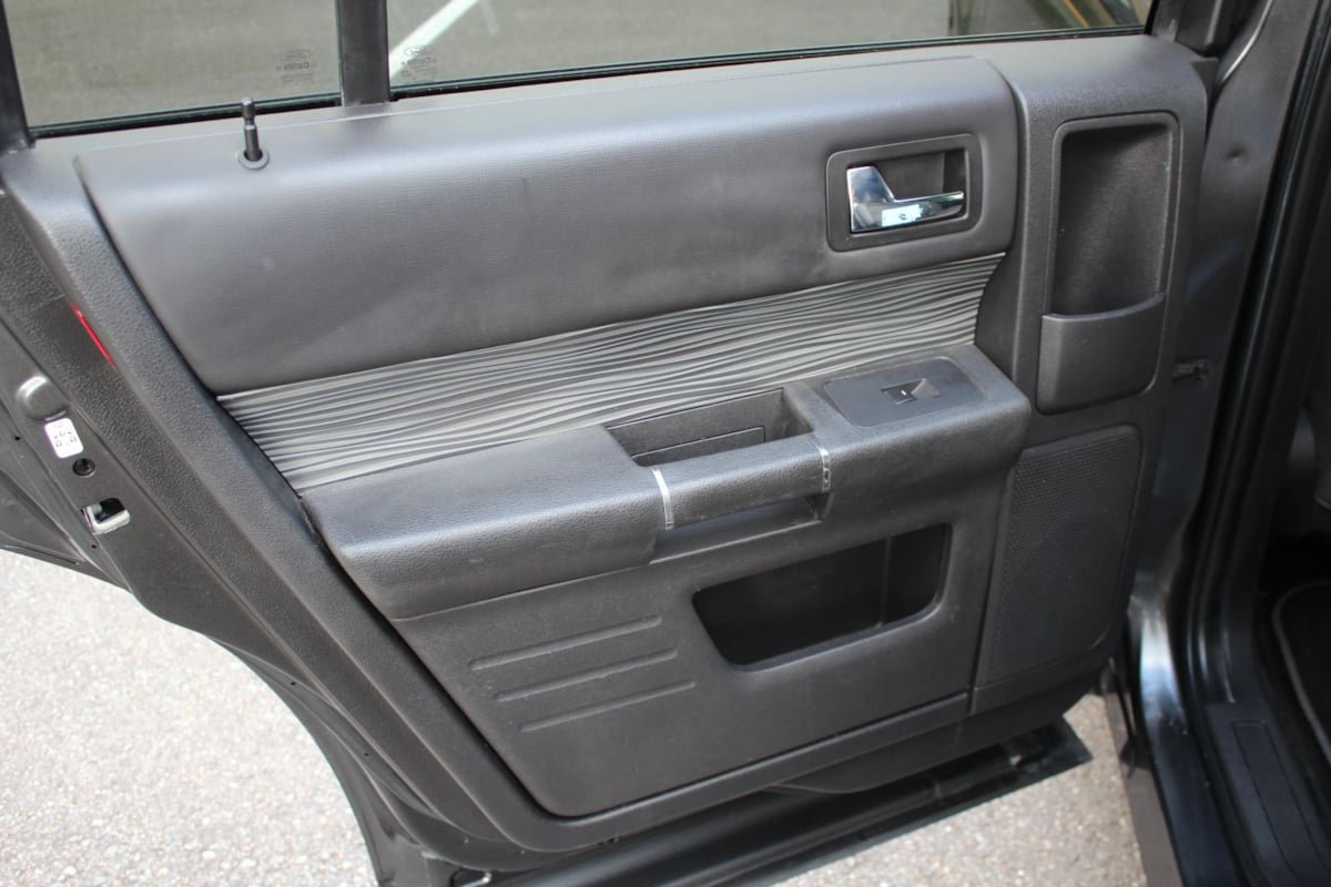 Used 2016 Ford Flex SEL w/ Equipment Group 202A AWD/4WD image 20