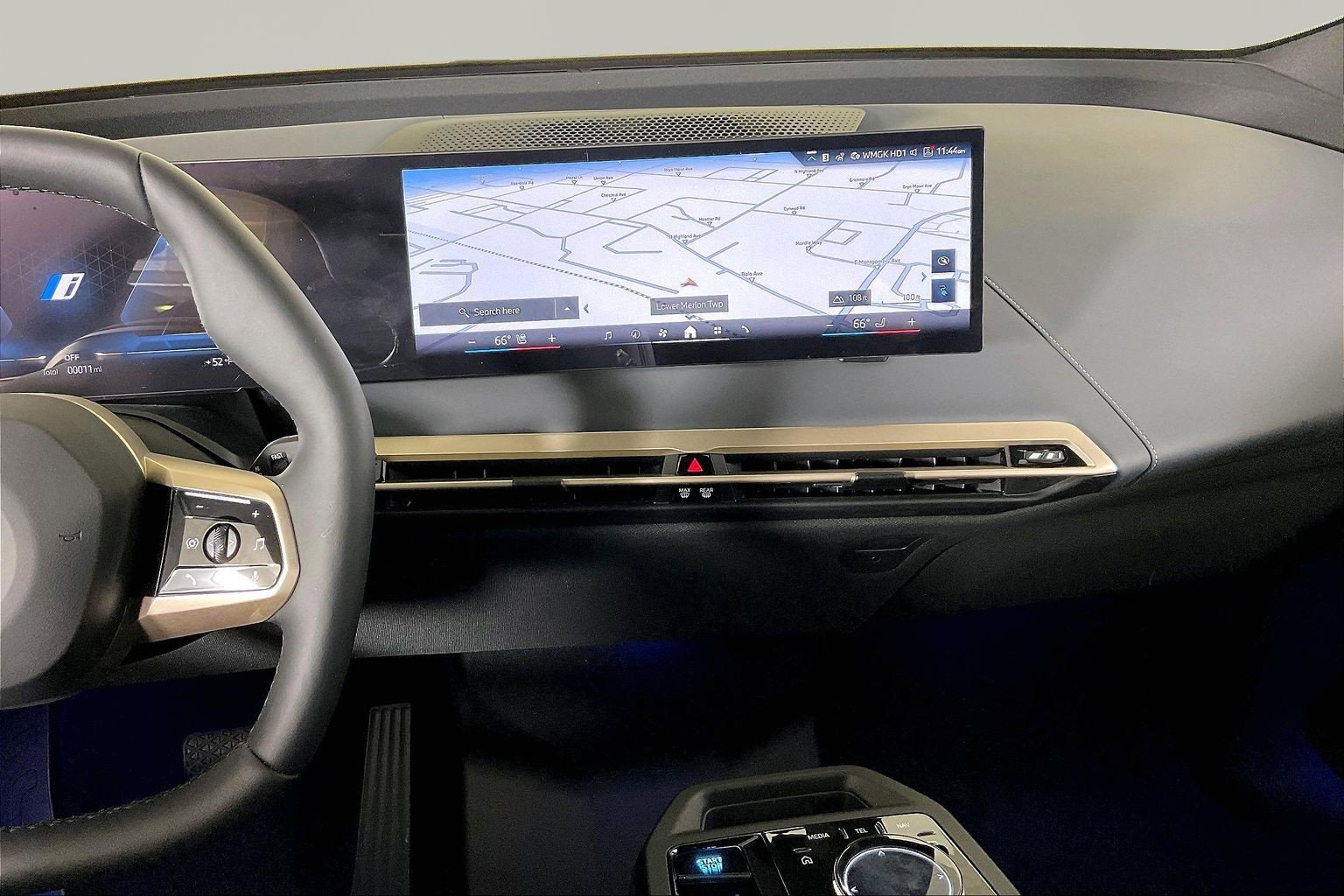 New 2026 BMW iX xDrive45 AWD/4WD image 9