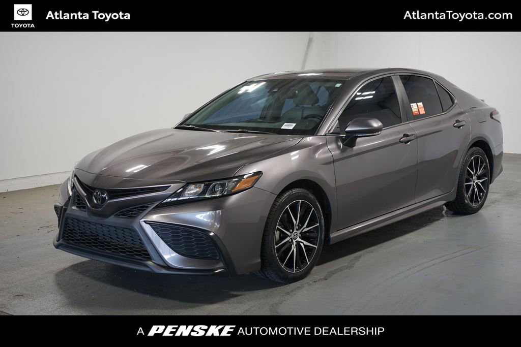 Certified 2021 Toyota Camry SE w/ Convenience Package